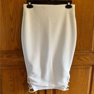 Bisou Bisou White Textured Midi Skirt Size XS